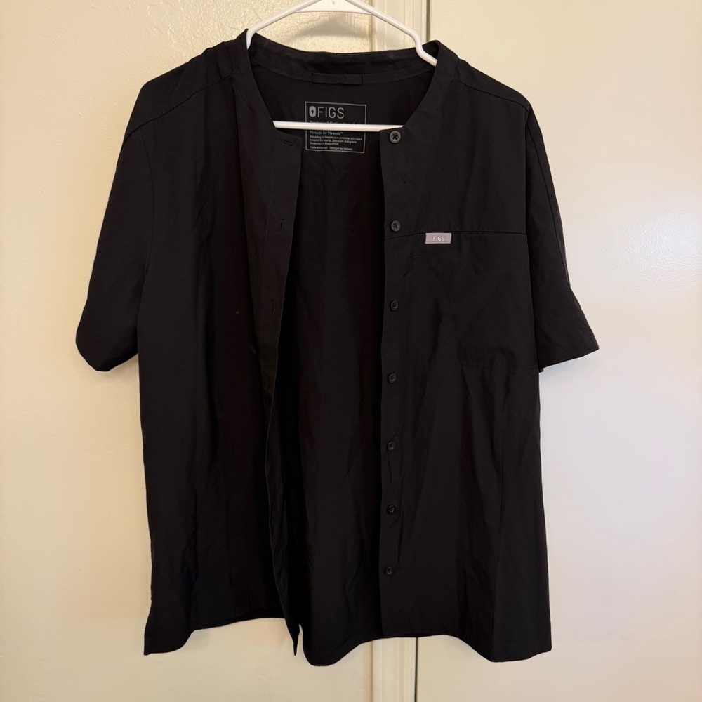 FIGS Black Technical Collection Button-Up Scrub Top Women’s XL w Pockets
